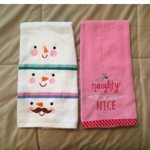 2 NW NAUGHTY AND SNOWMAN HAND TOWELS